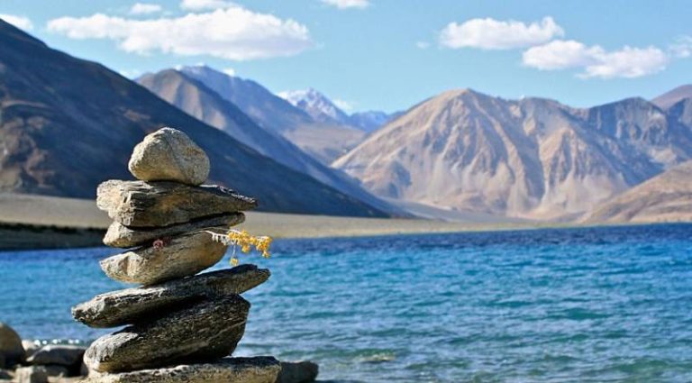 Leh-Ladakh with Nubra Valley & Pangong Lake (6 Nights/ 7 Days)