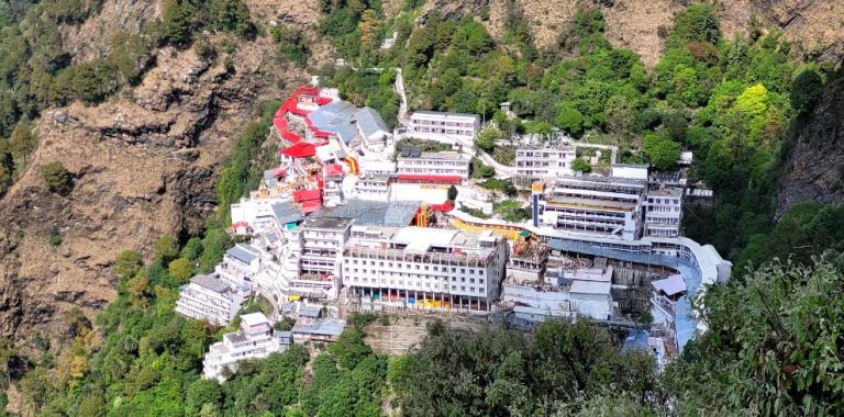 Vaishno Devi Tour Package (3 Nights/4 Days)